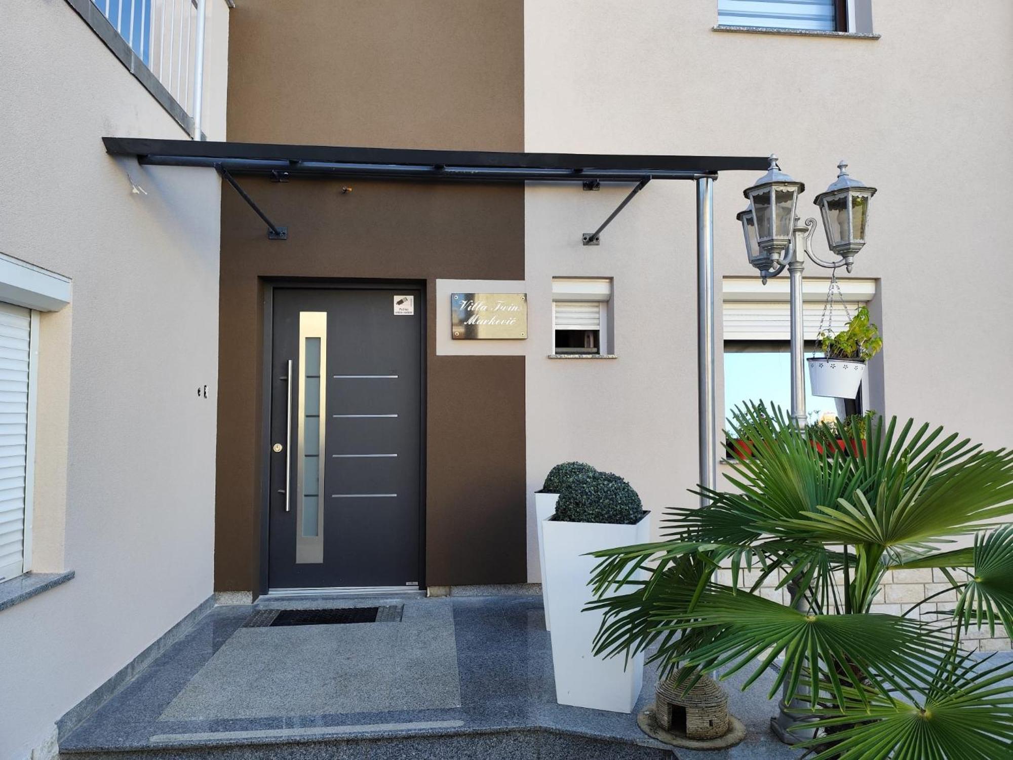 Villa Twins Markovic Pula Exterior foto